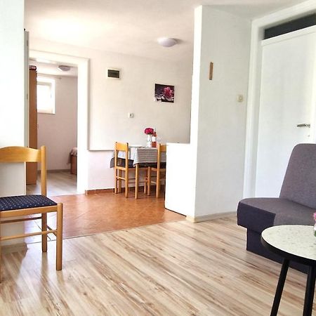 Apartment Jagoda 크르크 외부 사진