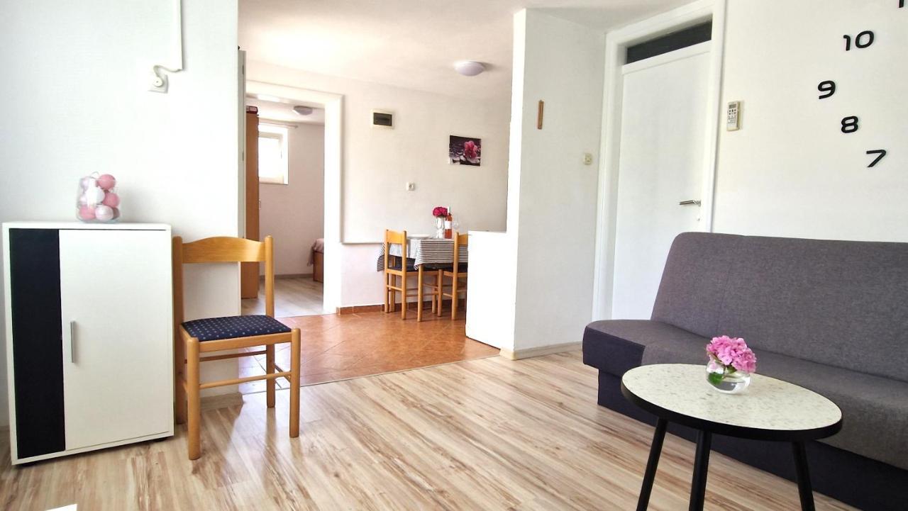 Apartment Jagoda 크르크 외부 사진